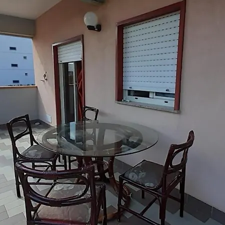 Casa Atena * סנטה תרזה די ריבה