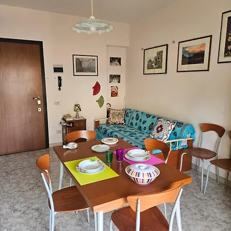 דירה Casa Atena *