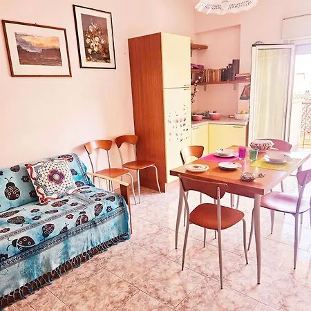 Casa Atena * סנטה תרזה די ריבה